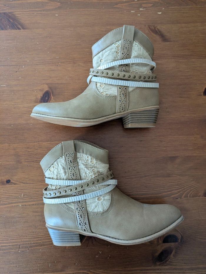 Bottines chic beige Neuve 37 Pied fin - photo numéro 3