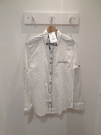 Chemise Musique blanc/camel Taille XL (taille petit)
