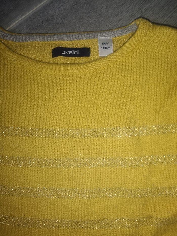 Pull okaidi 5 ans moutarde et doré - photo numéro 2