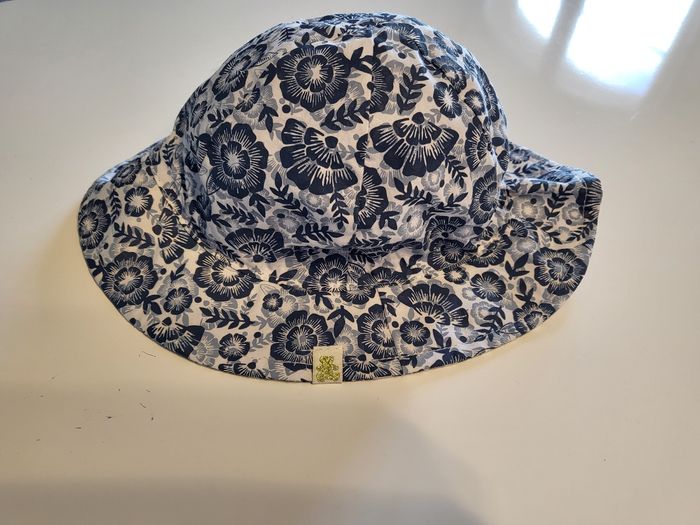 Chapeau neuf Lulu Castagnette taille 47