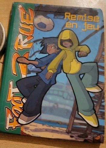 Foot 2 rue remise en jeu