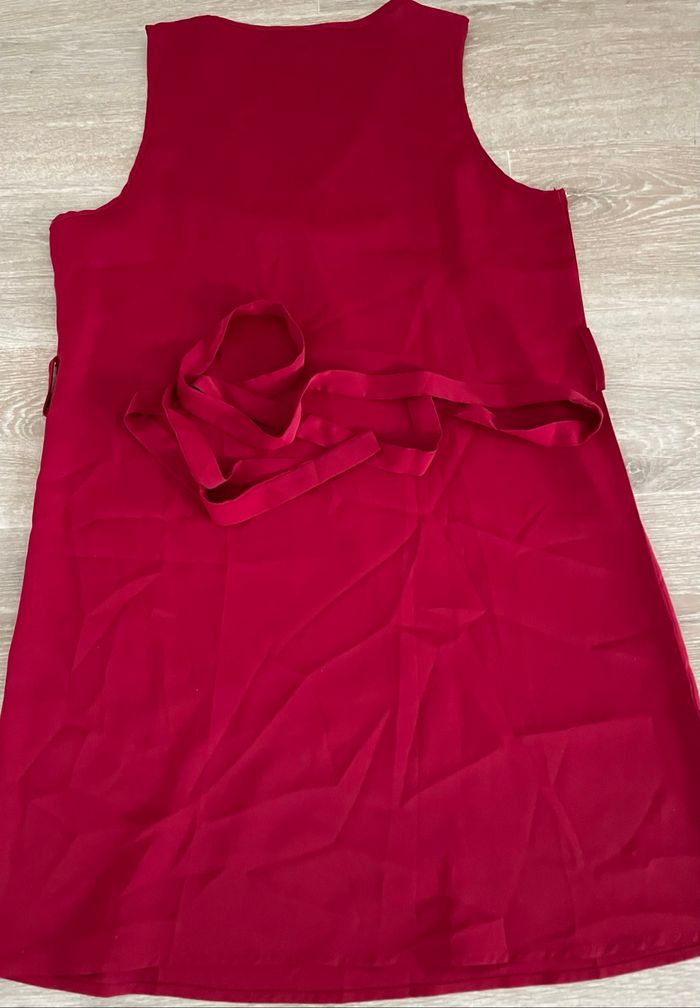 Robe rouge shein taille S jamais porté neuve - photo numéro 2