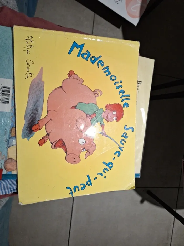 Mademoiselle sauve qui peut