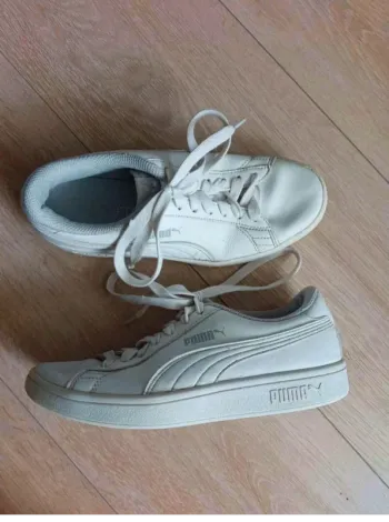 Baskets  blanches  Puma 36