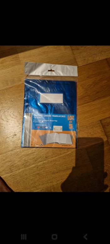 Lot protege cahier petits modèles