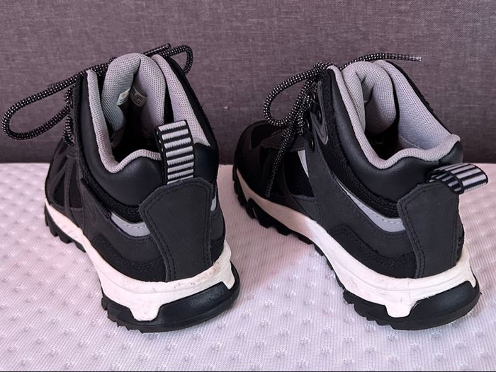 Baskets Timberland TimberDry - Taille 31 - État comme neuf - photo numéro 3