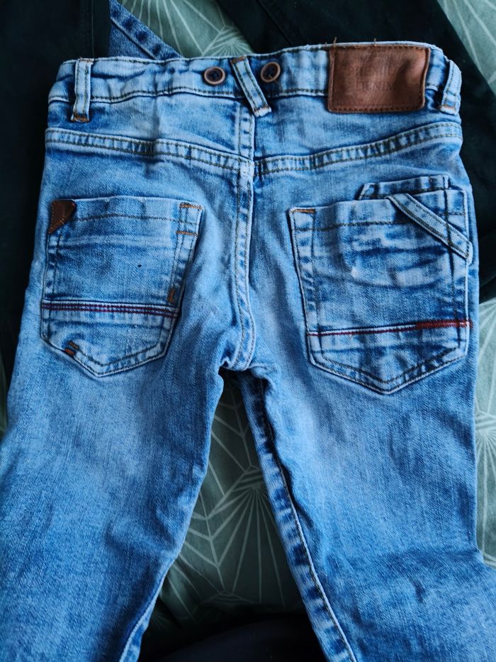 Lot pantalons garçon 5 ans - photo numéro 3