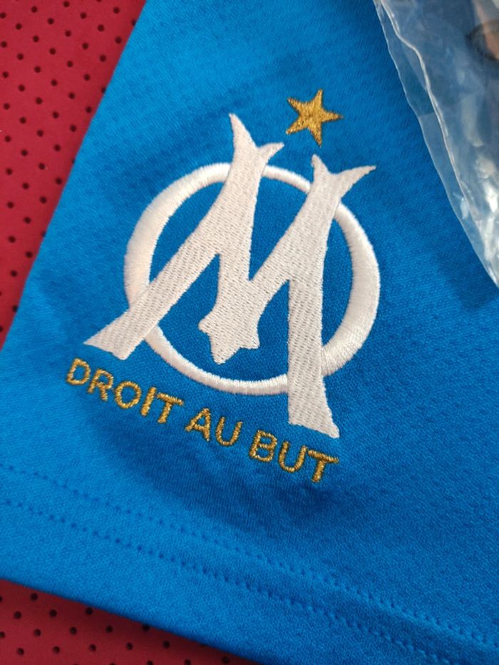 Short Foot OM Marseille+ chaussettes, Puma Authentique Officiel taille Adulte XS, Neuf - photo numéro 4