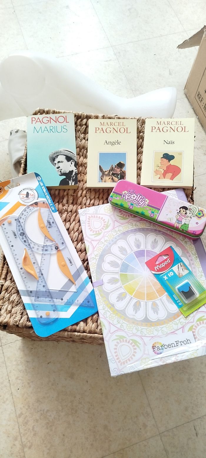 Lot fournitures scolaires - photo numéro 4