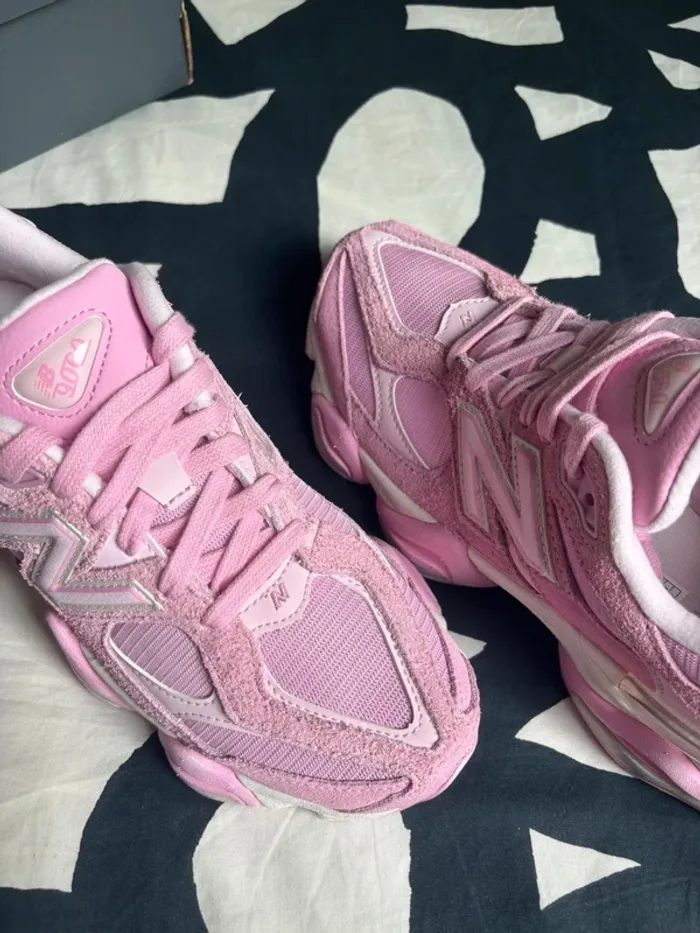 New Balance 9060 "ASOS Exclusive" Pink - photo numéro 7