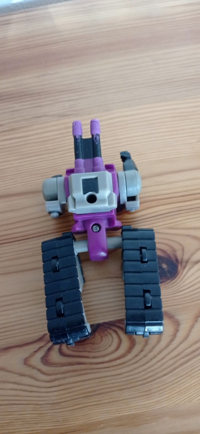 Lot de 03 figurines, Transformers, Bakugan, Hasbro, BEG - photo numéro 3