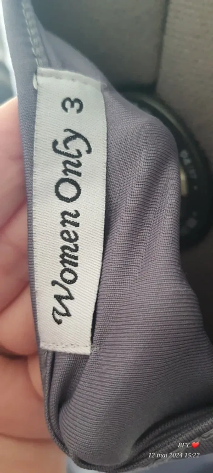 Débardeur gris - photo numéro 2