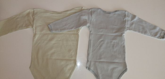 Lot de 2 bodys - photo numéro 2