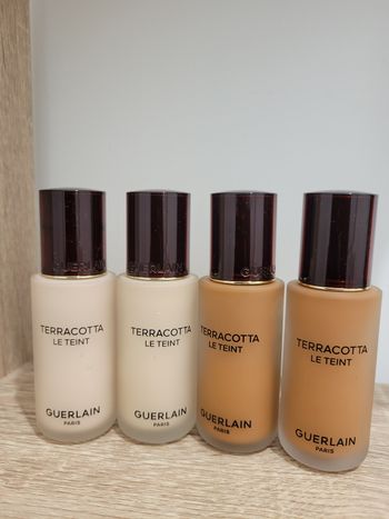Fond de teint Terracota Guerlain 45 euros/Pièce