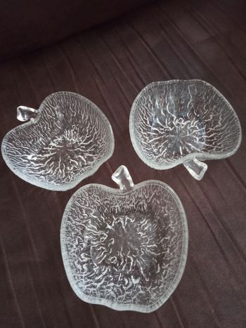 Ensemble de 3 petites coupelles à fruits en verre