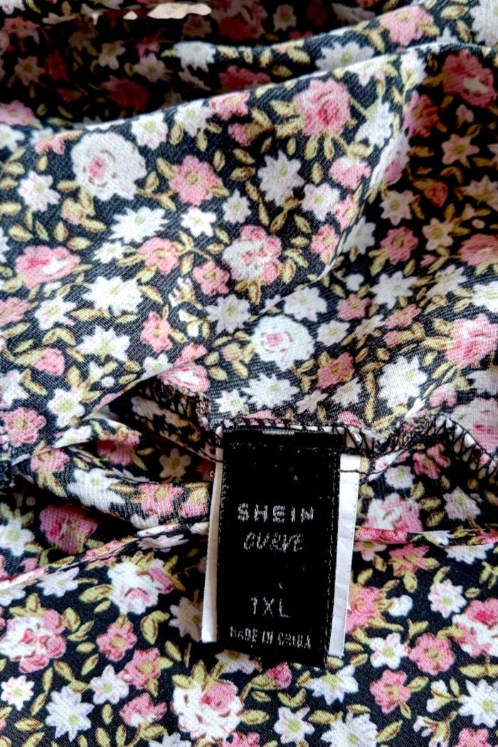 Blouse peplum manches chauve souris fleurie drapée Shein -1X - photo numéro 6