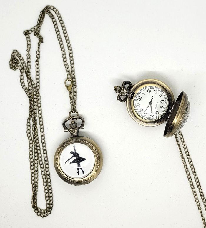 Bijoux création montre danseuse style vintage gousset