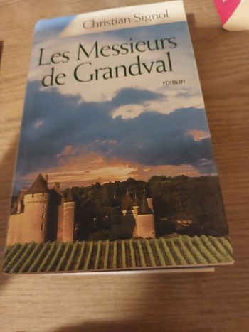 Livre Christian signol les messieurs de grandval 