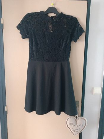 Belle robe dentelle