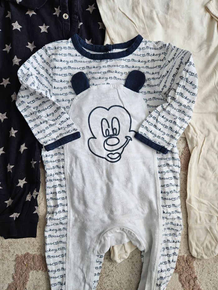 Lot pyjamas - photo numéro 2