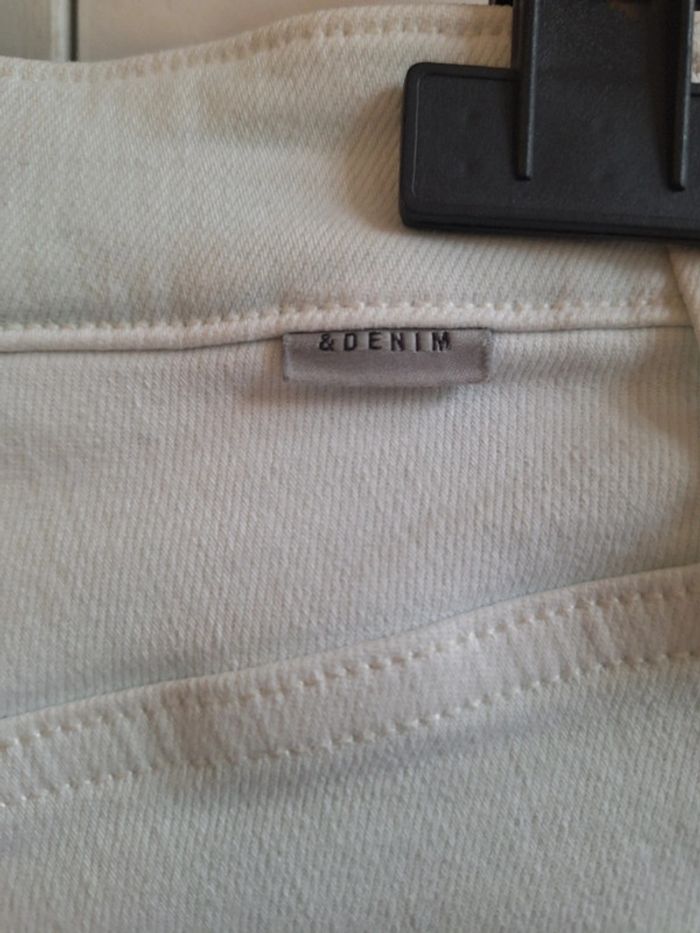 Jean bleu très clair / blanc skinny H&M S - photo numéro 3