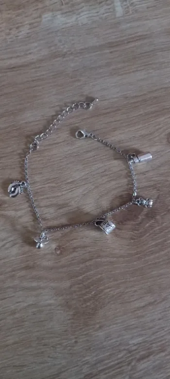 Bracelet "thème bébé "