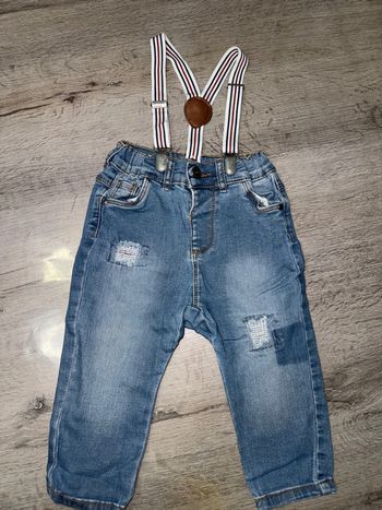 Jeans tape à l'œil 12 mois