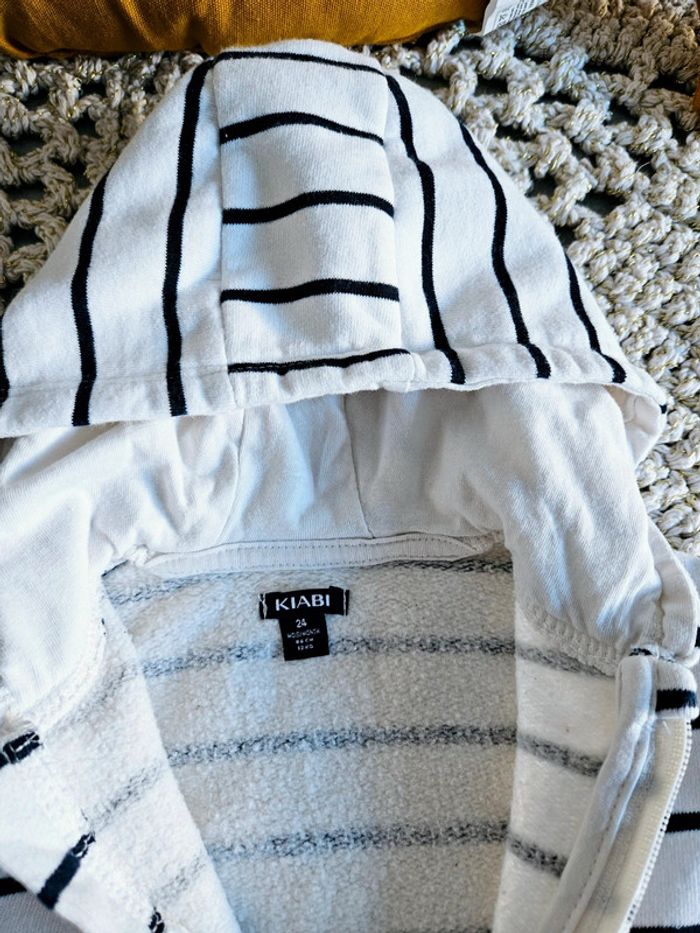 Boy: gilet à capuche Kiabi 24 mois - photo numéro 3