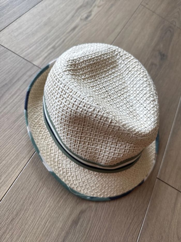 Chapeau en paille