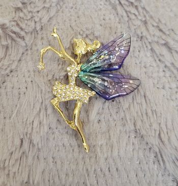 BROCHE SILHOUETTE FEE STRASS ! NEUF !