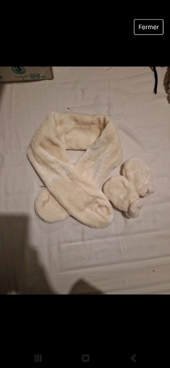 Ensemble écharpe et moufles bébé mixte