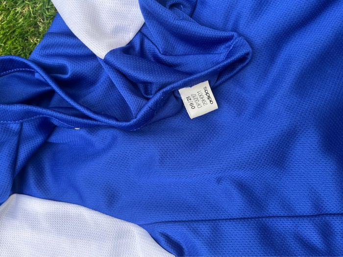 Très beau tee shirt blouse ADIDAS taille 9 / 10 ans - photo numéro 4