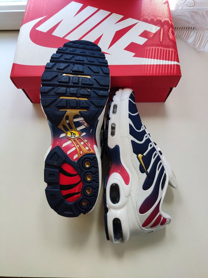 Baskets Nike Air max pkus TN PSG taille 44 - photo numéro 3