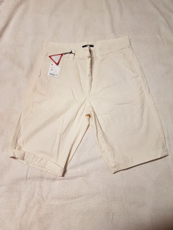 Bermuda homme Kiabi blanc  cassé