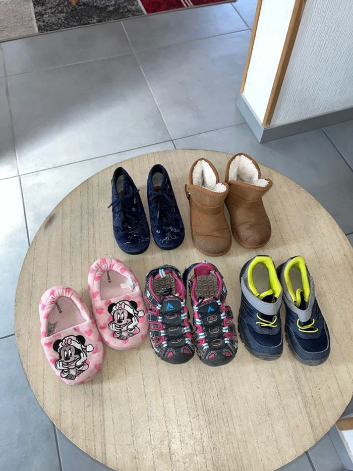 Diverses chaussures