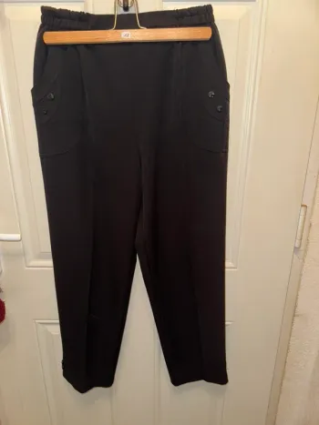 Pantalon habillé noir taille 3 40/42