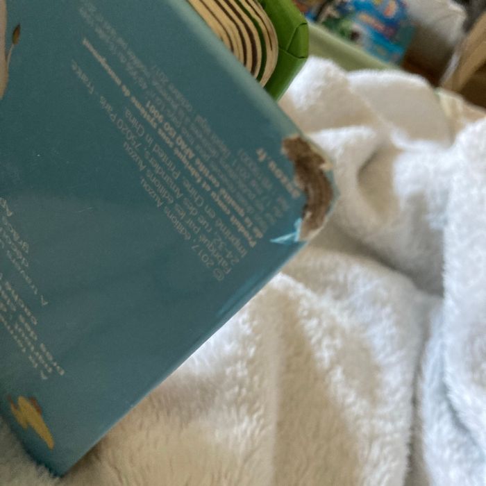 Livre petit loup à la ferme - photo numéro 7