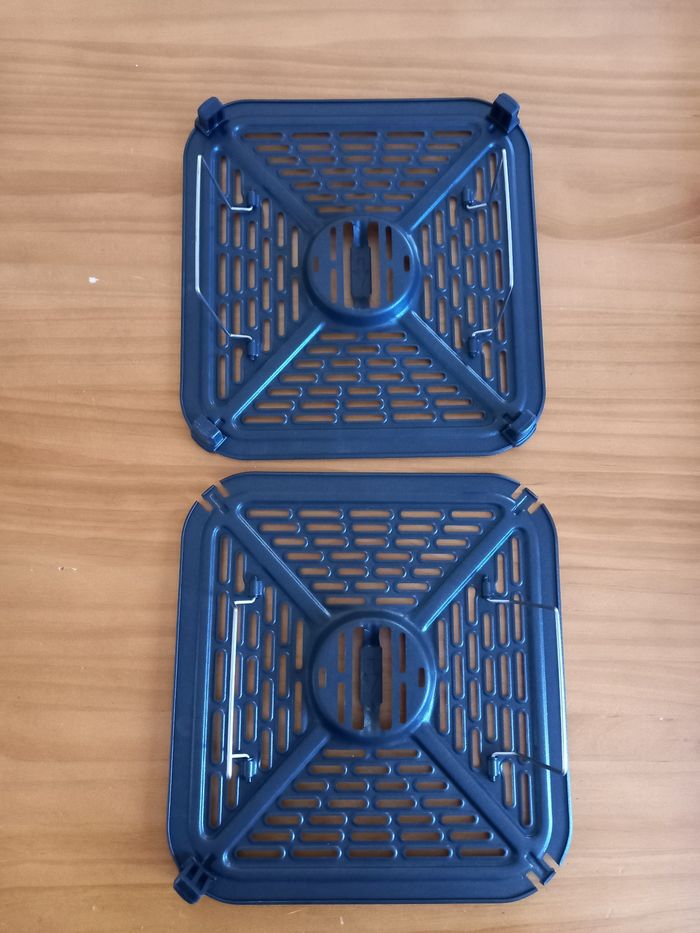 2 grilles pour Air Fryer Arthur Martin - photo numéro 2