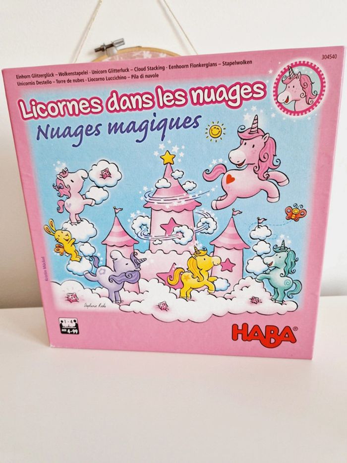 Jeu Licornes dans les nuages magiques
