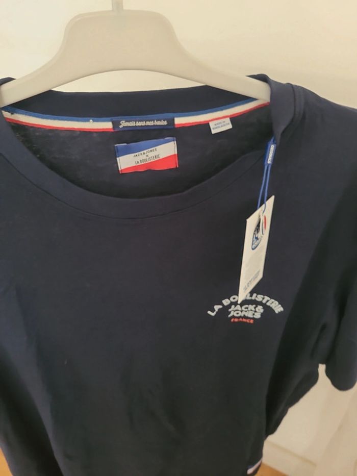Tee-shirt - photo numéro 2