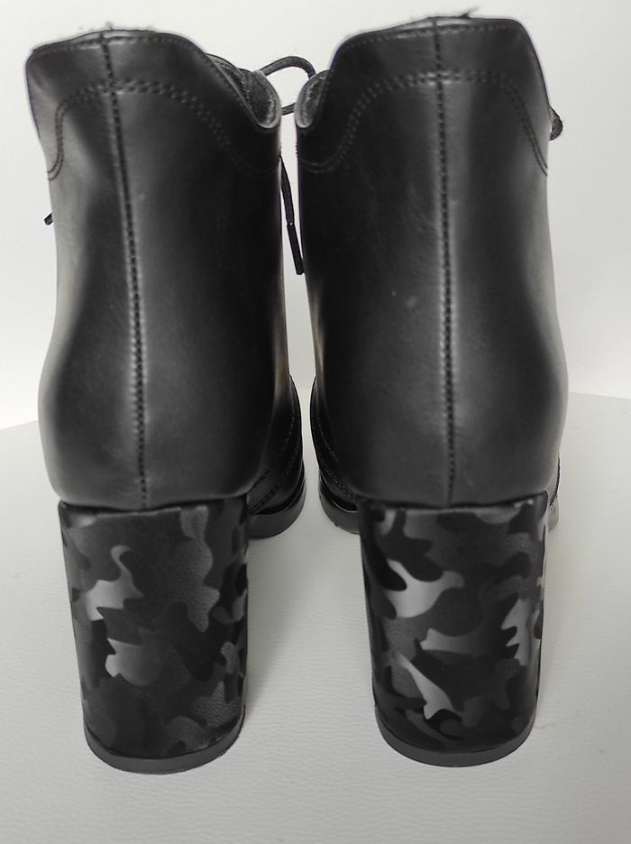 Bottines noir Tallon neuf - photo numéro 2