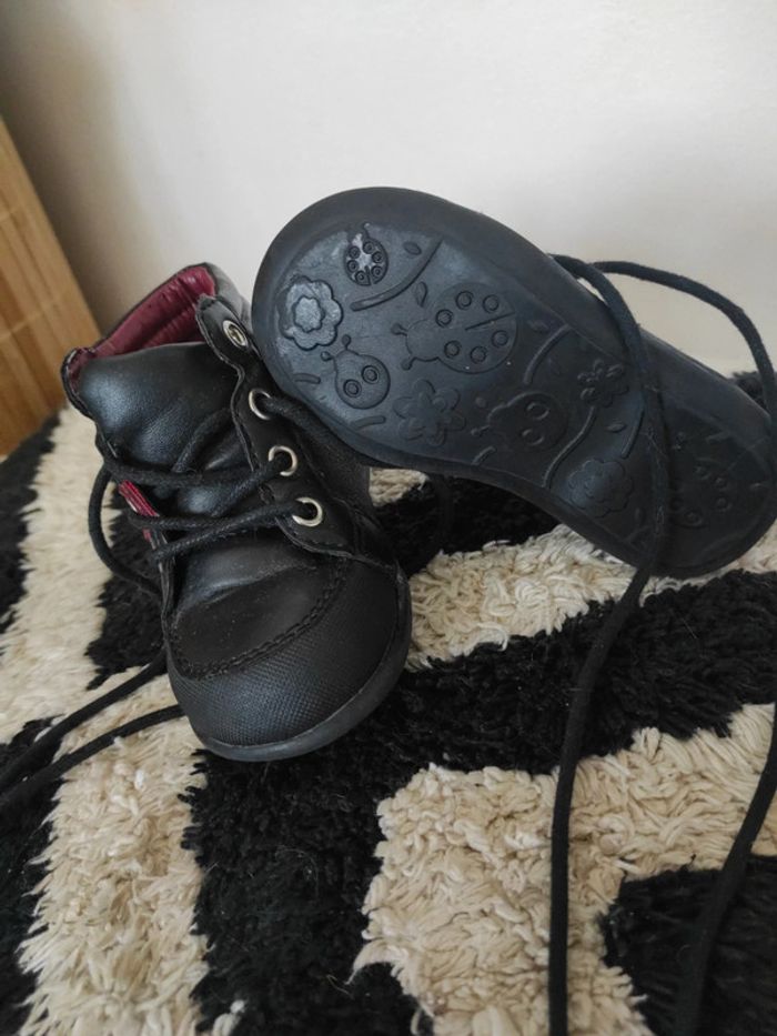 Chaussure taille 20 - photo numéro 2