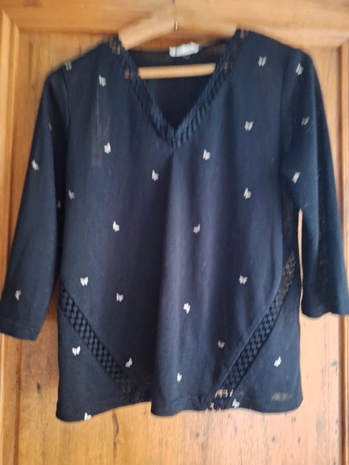 Joli haut vintage fin et délicat - photo numéro 4