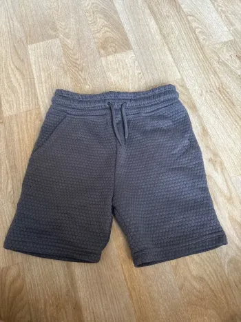 Short Primark taille 3/4 ans
