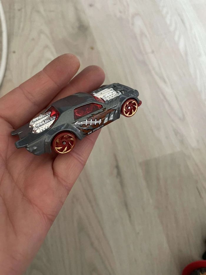 Voiture Hot Wheels 2015 Mattel - photo numéro 3