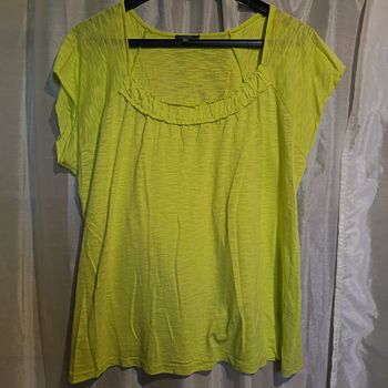 tee shirt vert de Phildar 42 réf R501 S2