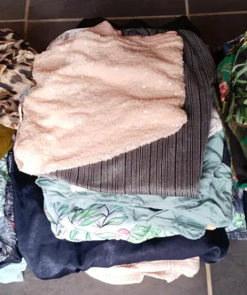 Gros lot de 14 vêtements neufs de marque Kiabi taille 42