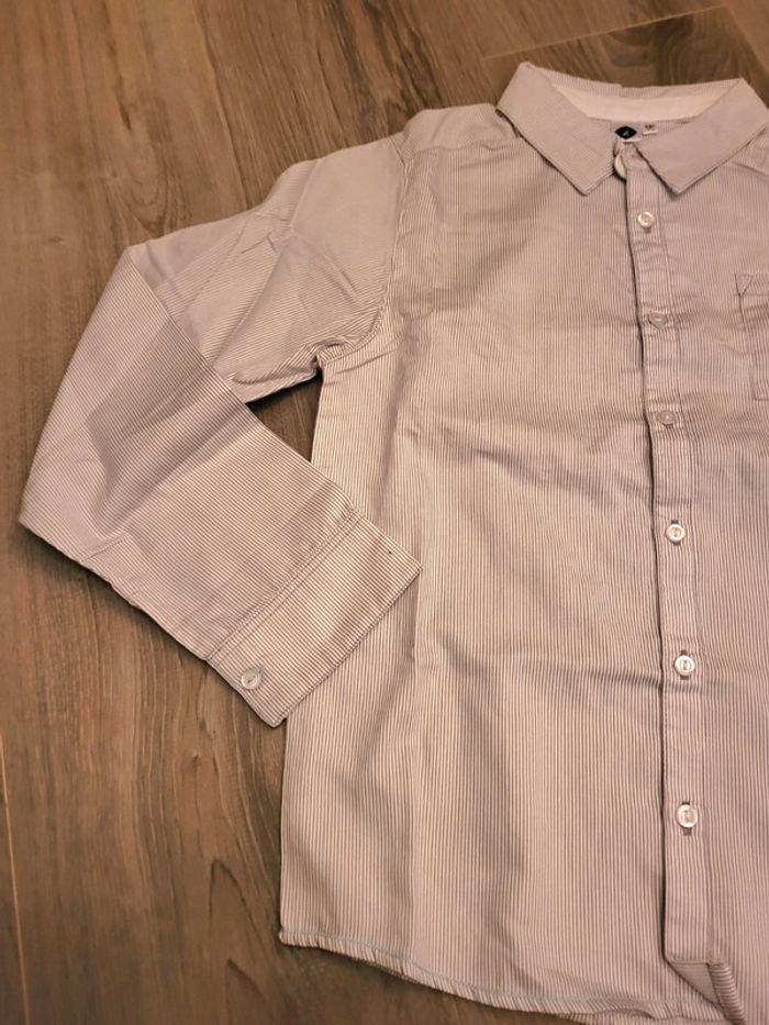 Chemise blanche à rayures 10 ans - photo numéro 3