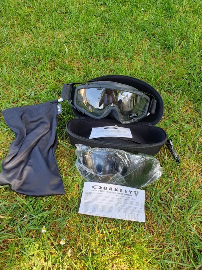 Lunettes balistique oakley - photo numéro 2