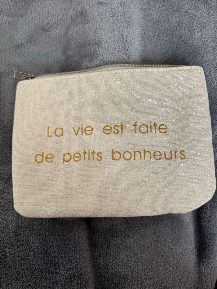 Pochette